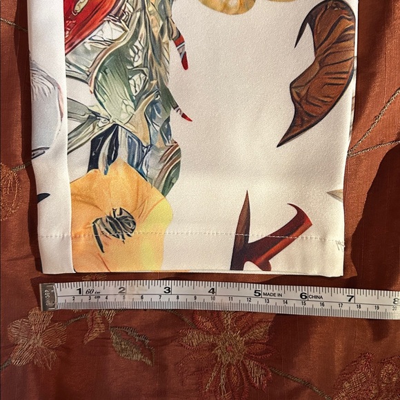 Unisex Floral Print 2 piece Suit. Size US M New Unused - Picture 9 of 17